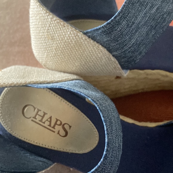 Chaps super comfy wedges. - Picture 3 of 5